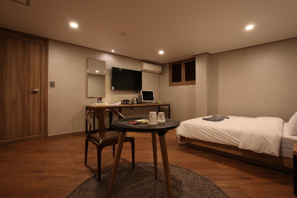 Hub Hotel Seoul Room photo